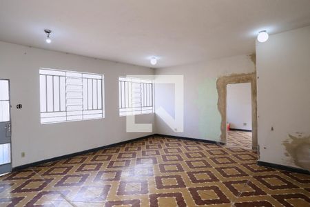 Sala de casa para alugar com 4 quartos, 140m² em Horto, Belo Horizonte