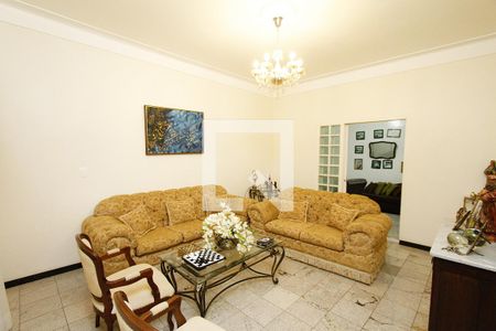 Sala 2 de casa à venda com 3 quartos, 400m² em Lagoinha, Belo Horizonte