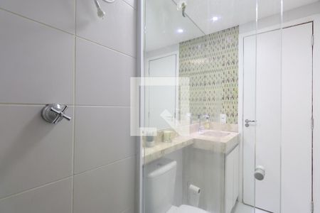 Banheiro  de apartamento para alugar com 1 quarto, 33m² em Barra Funda, São Paulo