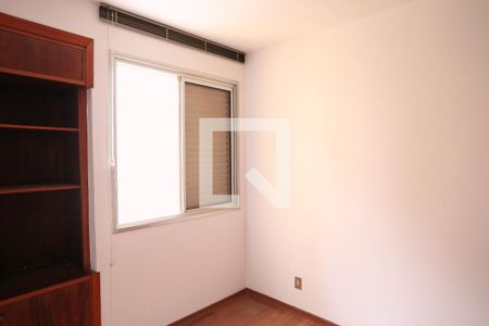 Quarto 1 de apartamento para alugar com 2 quartos, 90m² em Sion, Belo Horizonte