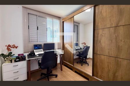 Escritório de apartamento à venda com 4 quartos, 105m² em Buritis, Belo Horizonte