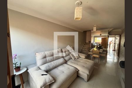 Sala de casa à venda com 3 quartos, 192m² em Jardim Nossa Senhora do Carmo, São Paulo