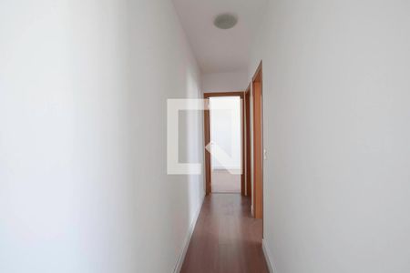 Corredor de apartamento para alugar com 2 quartos, 58m² em Castelo, Belo Horizonte