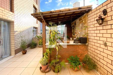 Varanda de apartamento à venda com 3 quartos, 160m² em Alto Barroca, Belo Horizonte