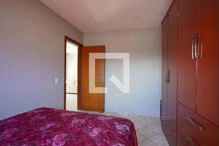 Quarto 1 de apartamento para alugar com 2 quartos, 55m² em Nossa Senhora do Rosario, São José