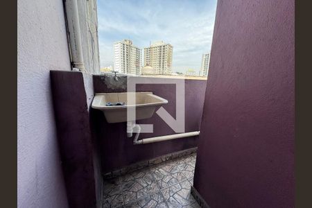 Área de Serviço de casa para alugar com 2 quartos, 60m² em São Pedro, Osasco