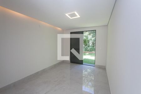 sala 2 de casa de condomínio à venda com 5 quartos, 380m² em Retiro do Chale, Brumadinho