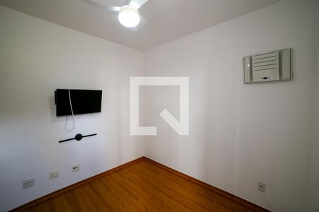 Quarto 2 de apartamento para alugar com 2 quartos, 60m² em Serra, Belo Horizonte