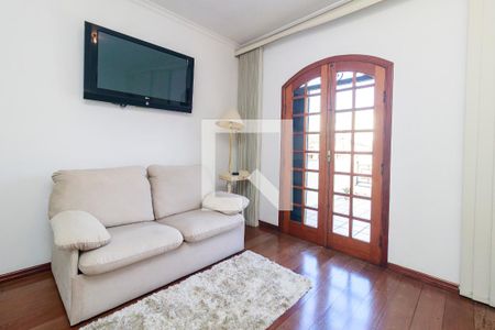 Suíte de casa à venda com 3 quartos, 226m² em Jardim Casablanca, São Paulo