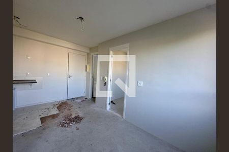 Sala/Cozinha de apartamento à venda com 2 quartos, 36m² em Vila das Bandeiras, Guarulhos