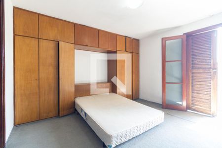 Suíte de casa para alugar com 4 quartos, 150m² em Vila Santo Estefano, São Paulo