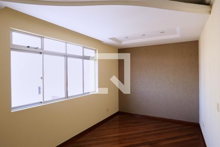 Sala de apartamento à venda com 3 quartos, 140m² em Santa Tereza, Belo Horizonte