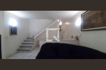 Casa à venda com 4 quartos, 140m² em Rochdale, Osasco