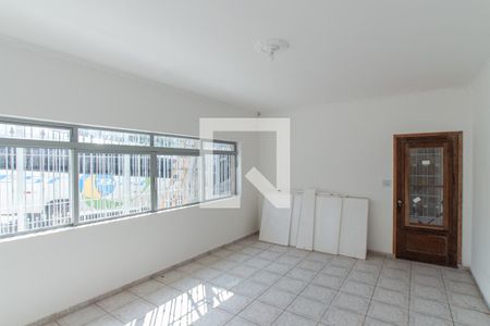 Casa para alugar com 2 quartos, 200m² em Parque Novo Mundo, São Paulo