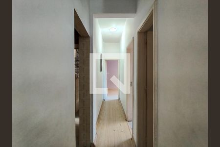 Corredor de apartamento à venda com 2 quartos, 60m² em Rio Comprido, Rio de Janeiro