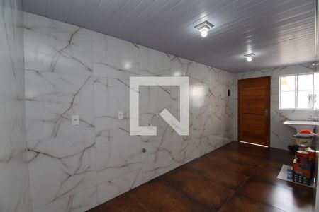 Sala/Cozinha de casa para alugar com 1 quarto, 48m² em Capão da Imbuia, Pinhais