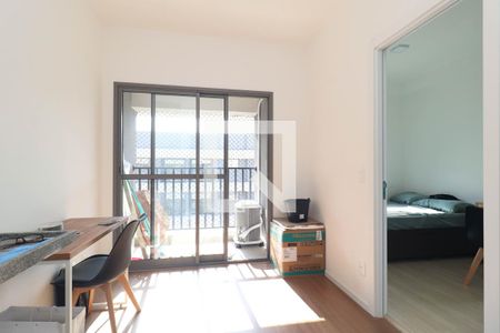 Sala/cozinha de kitnet/studio para alugar com 1 quarto, 28m² em Pinheiros, São Paulo
