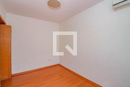 Quarto 2 de apartamento à venda com 2 quartos, 44m² em Jardim Itu, Porto Alegre