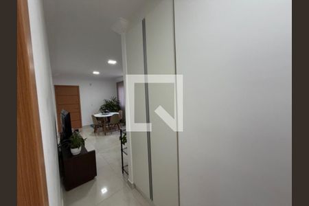 Sala de apartamento à venda com 3 quartos, 77m² em Sagrada Família, Belo Horizonte