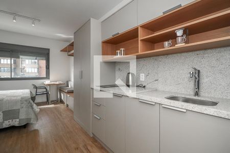 Quarto / Sala / Cozinha de kitnet/studio à venda com 0 quarto, 25m² em Rio Branco, Porto Alegre