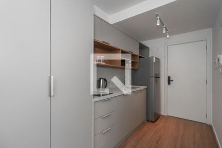 Quarto / Sala / Cozinha de kitnet/studio à venda com 0 quarto, 25m² em Rio Branco, Porto Alegre
