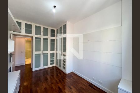 Quarto 1 de apartamento à venda com 3 quartos, 134m² em Lagoa, Rio de Janeiro