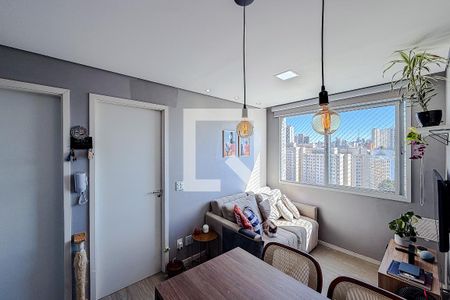 Sala de apartamento para alugar com 2 quartos, 34m² em Cambuci, São Paulo