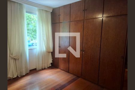 Apartamento à venda com 4 quartos, 230m² em Funcionários, Belo Horizonte