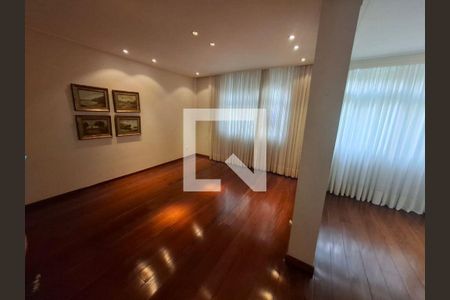 Apartamento à venda com 4 quartos, 230m² em Funcionários, Belo Horizonte