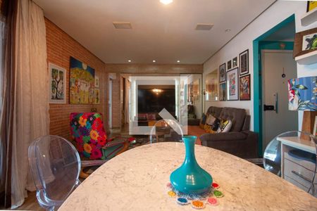 Sala de apartamento à venda com 2 quartos, 97m² em Vila Prel, São Paulo