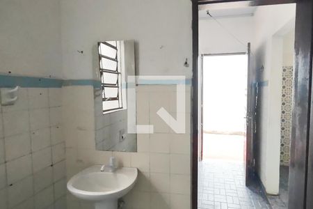 Banheiro de casa para alugar com 1 quarto, 50m² em Osvaldo Cruz, São Caetano do Sul