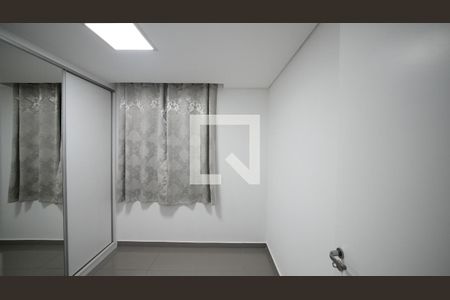 Quarto 1 de apartamento para alugar com 2 quartos, 52m² em Utinga, Santo André