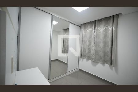 Quarto 1 de apartamento para alugar com 2 quartos, 52m² em Utinga, Santo André