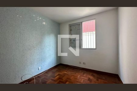 Quarto  de apartamento à venda com 3 quartos, 90m² em Buritis, Belo Horizonte