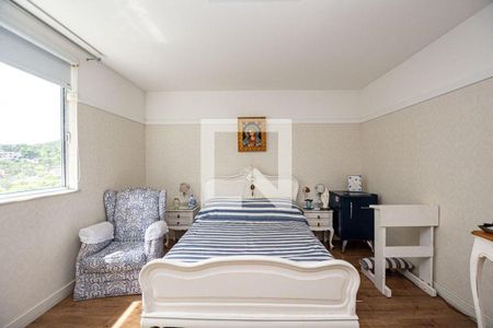 Casa à venda com 3 quartos, 170m² em Badu, Niterói