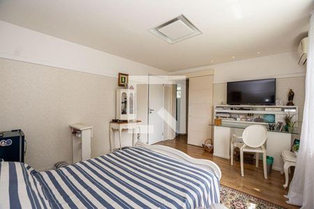 Casa à venda com 3 quartos, 170m² em Badu, Niterói