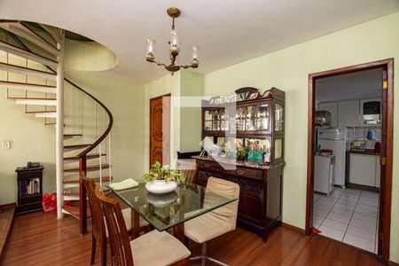Apartamento à venda com 3 quartos, 170m² em Icaraí, Niterói