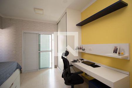 Quarto 1 - Suíte 1 de casa à venda com 3 quartos, 230m² em Vila Zat, São Paulo