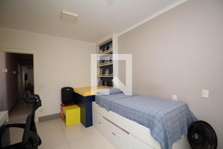 Quarto 1 - Suíte 1 de casa à venda com 3 quartos, 230m² em Vila Zat, São Paulo