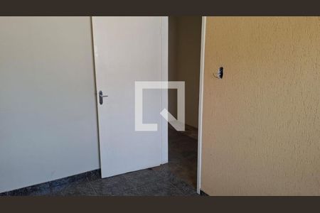 Casa para alugar com 3 quartos, 158m² em Vila Flavio, Mogi das Cruzes