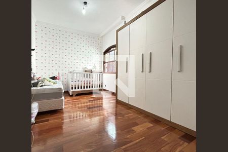 Casa à venda com 4 quartos, 144m² em Campestre, Santo André