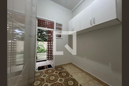 Casa para alugar com 2 quartos, 100m² em Santo Antônio, Belo Horizonte