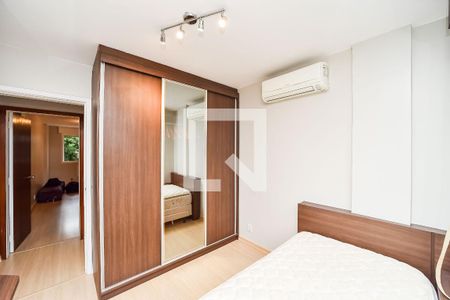 Quarto de apartamento para alugar com 2 quartos, 106m² em Petrópolis, Porto Alegre
