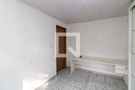 Quarto de casa para alugar com 1 quarto, 120m² em Parque Edu Chaves, São Paulo