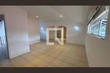 Casa à venda com 4 quartos, 450m² em Barra da Tijuca, Rio de Janeiro