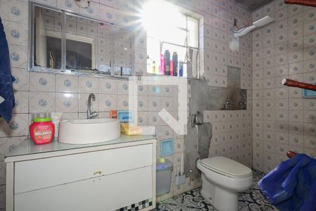 Banheiro da Casa 1 de casa à venda com 6 quartos, 250m² em Parque Arariba, São Paulo