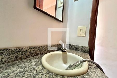Lavabo de casa à venda com 3 quartos, 120m² em Parque Jabaquara, São Paulo