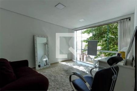Casa à venda com 4 quartos, 580m² em Vila Maria Alta, São Paulo