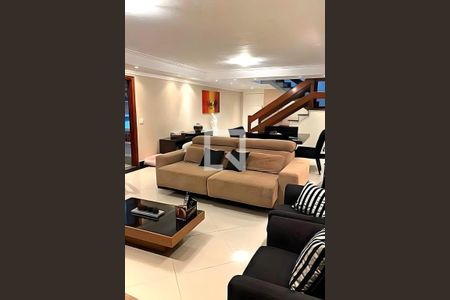 Casa para alugar com 4 quartos, 350m² em Residencial Quatro (Alphaville), Santana de Parnaíba