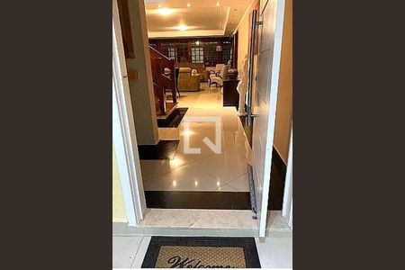 Casa para alugar com 4 quartos, 350m² em Residencial Quatro (Alphaville), Santana de Parnaíba